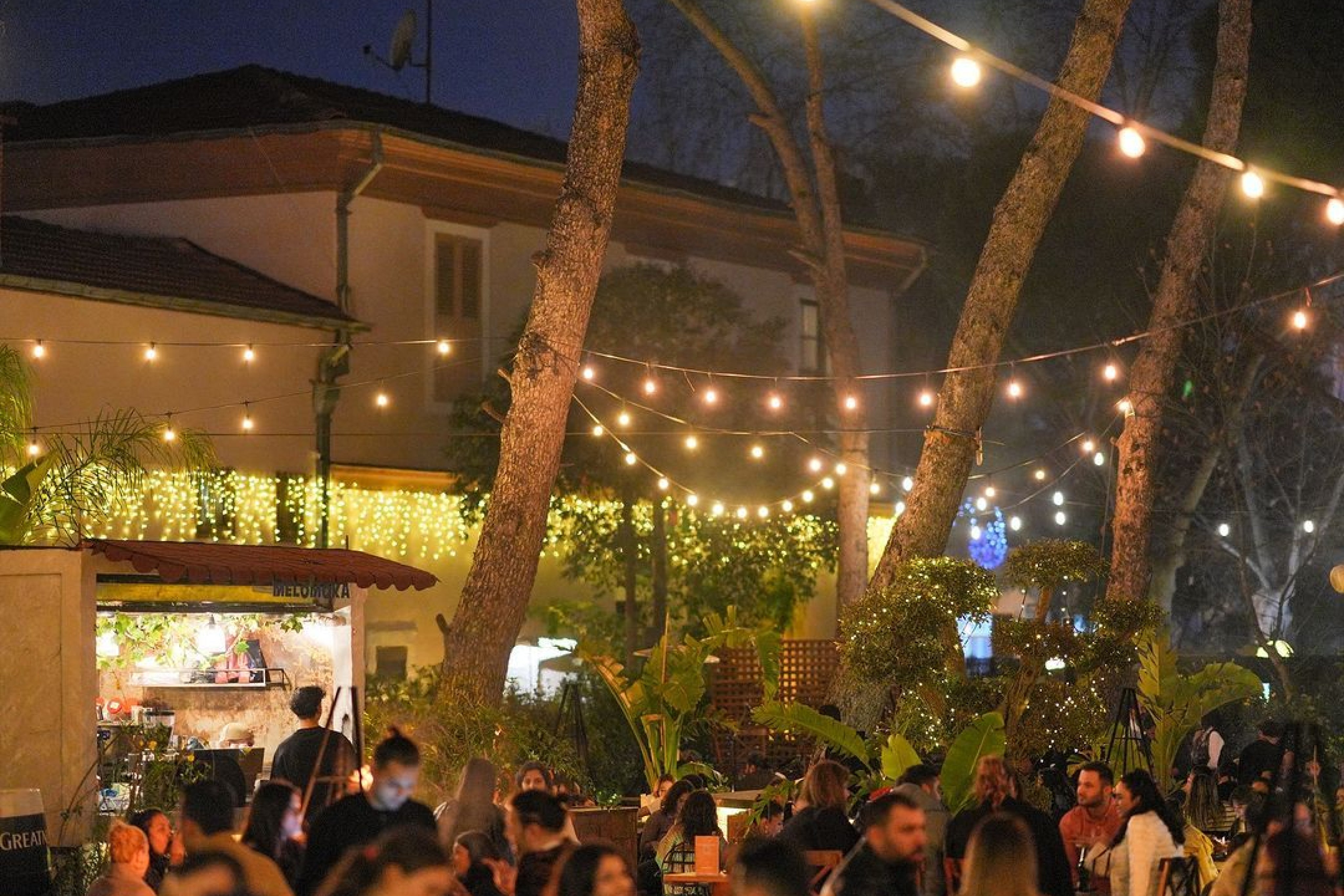 İzmir’deki En İyi Kokteyl Mekanları Ontrail Store