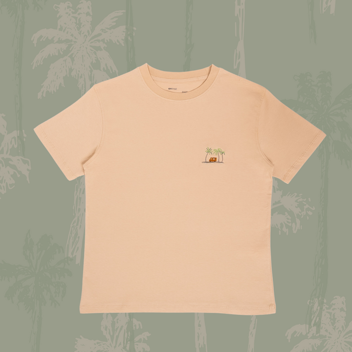 Under The Palm Trees Tshirt - Kum Beji