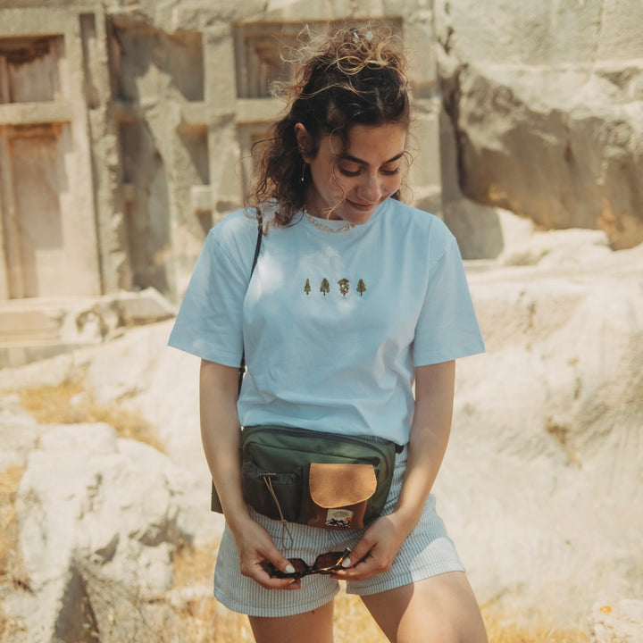Enchanted Forest Tshirt - Beyaz