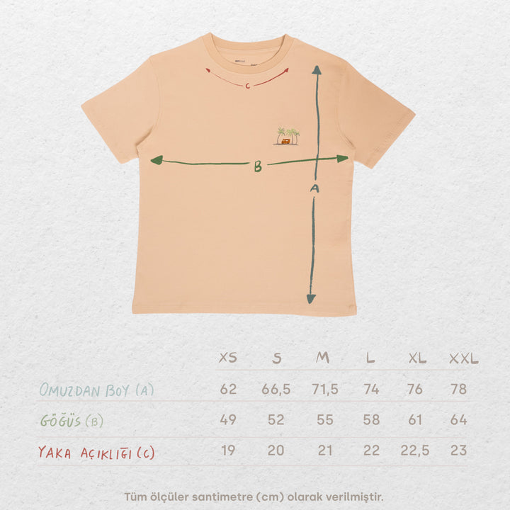 Under The Palm Trees Tshirt - Kum Beji