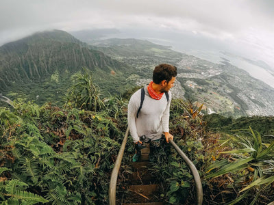 Hawaii'de Cennete Çıkan Merdivenler