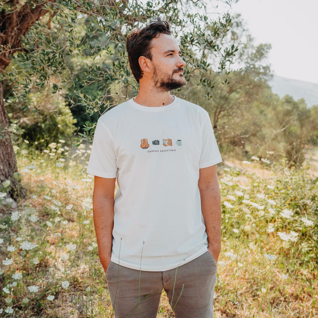 Camping Essentials Tshirt - Antik Beyaz