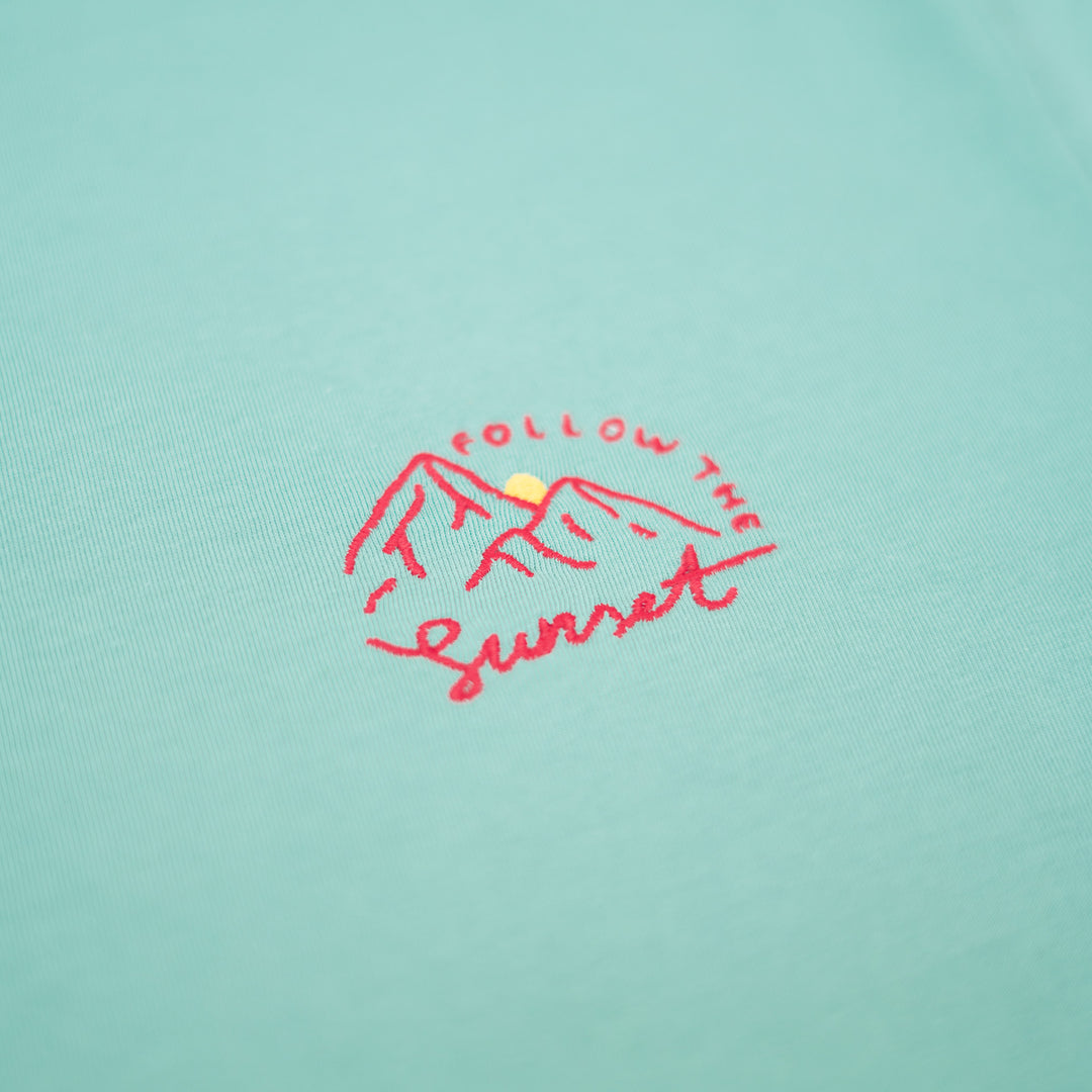 Follow The Sunset Tshirt - Su Yeşili