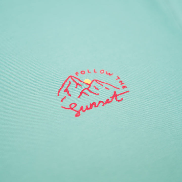 Follow The Sunset Tshirt - Su Yeşili