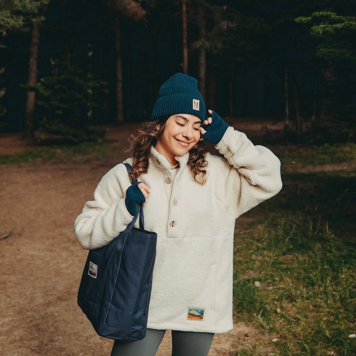 Yün Bere - Gece Mavisi