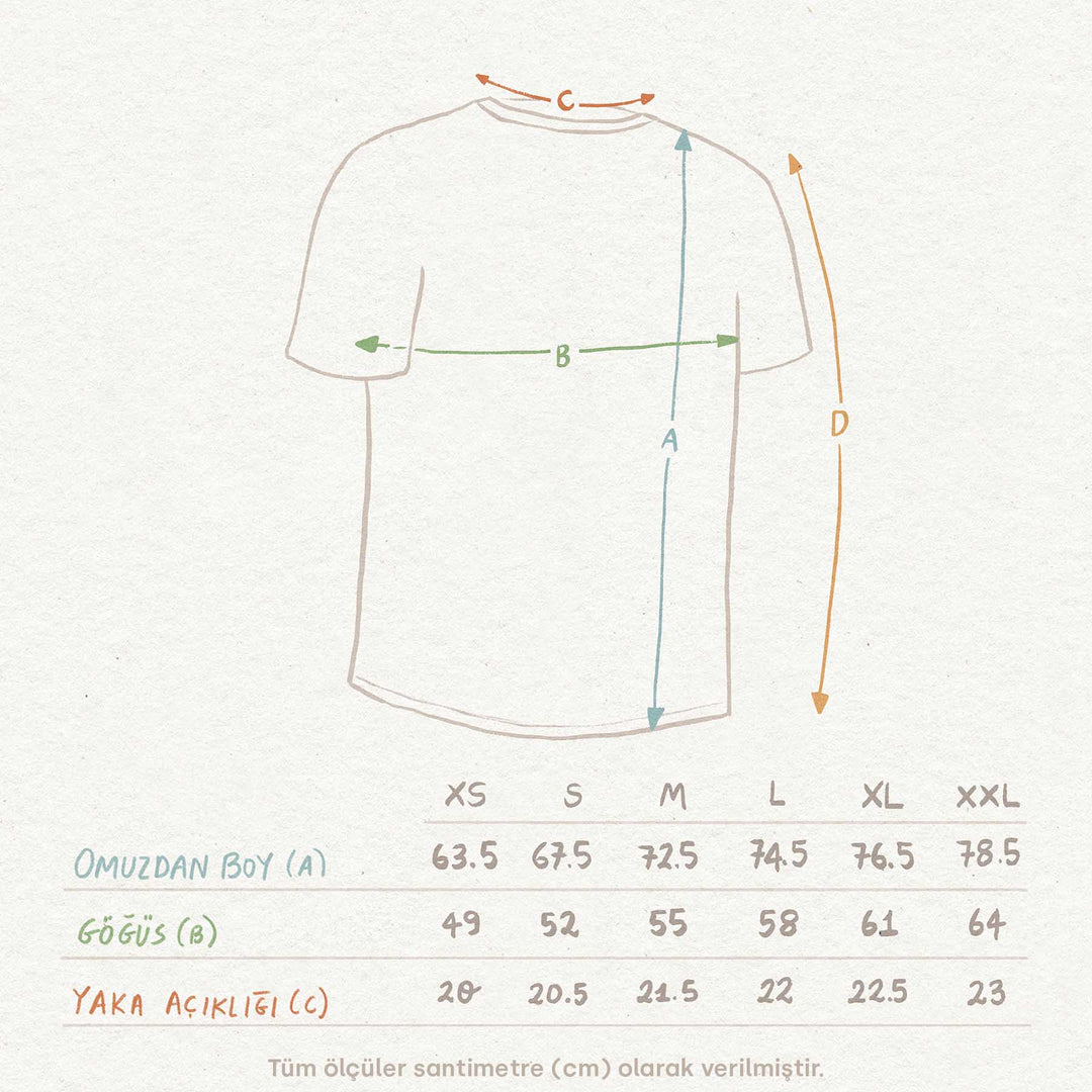 Camping Essentials Tshirt - Antik Beyaz